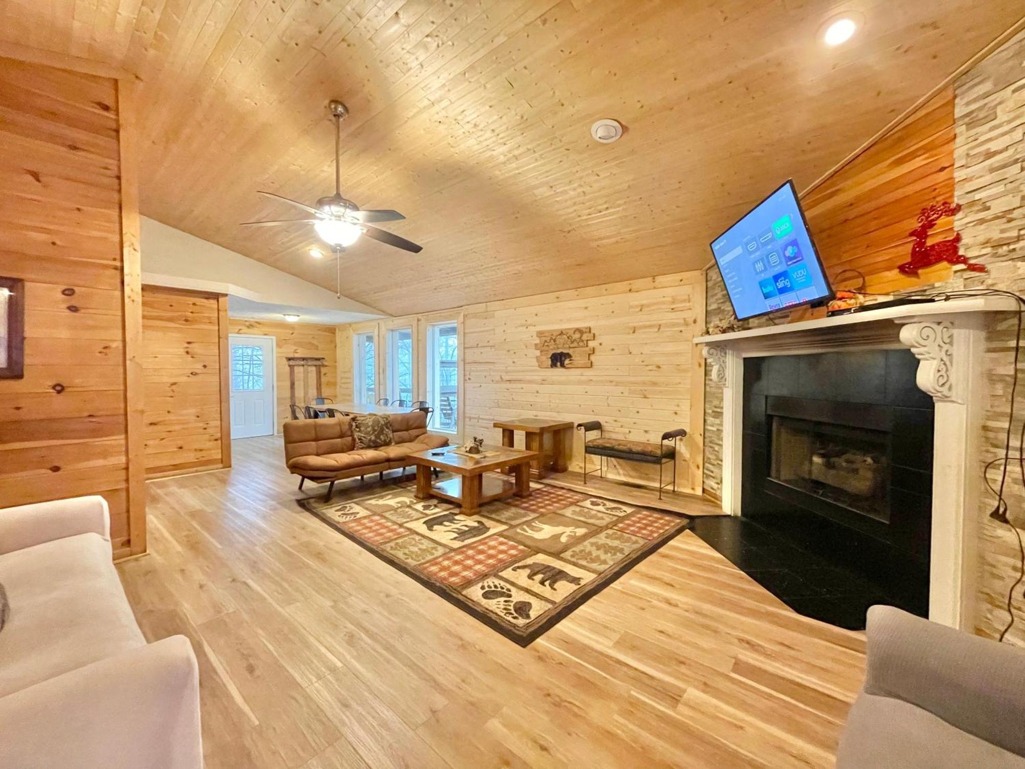 Lazy Bear Cabin Sevierville Ngoại thất bức ảnh