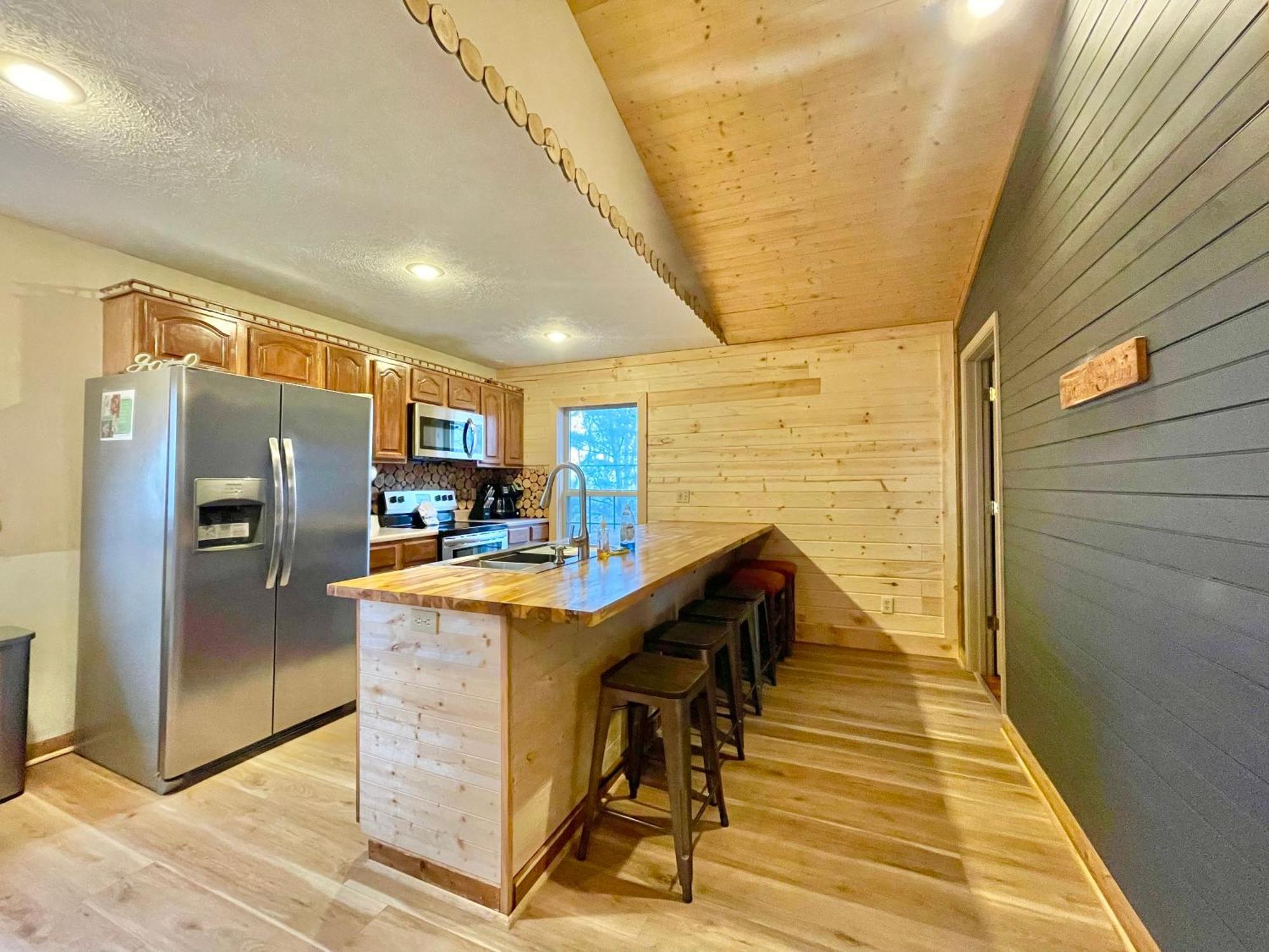 Lazy Bear Cabin Sevierville Ngoại thất bức ảnh