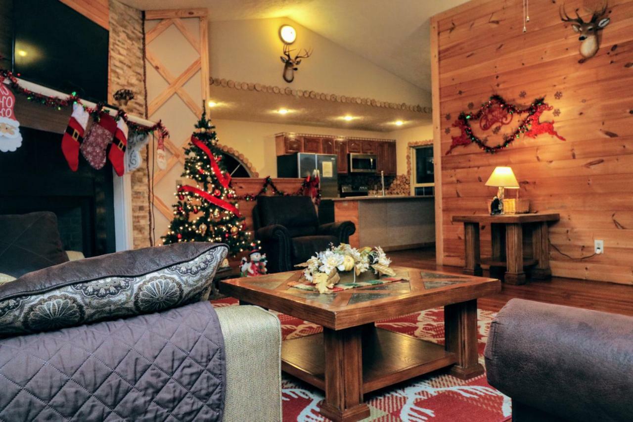 Lazy Bear Cabin Sevierville Ngoại thất bức ảnh